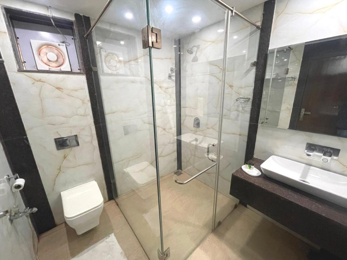 Hotel Goa Continental - Baga Arpora Esterno foto