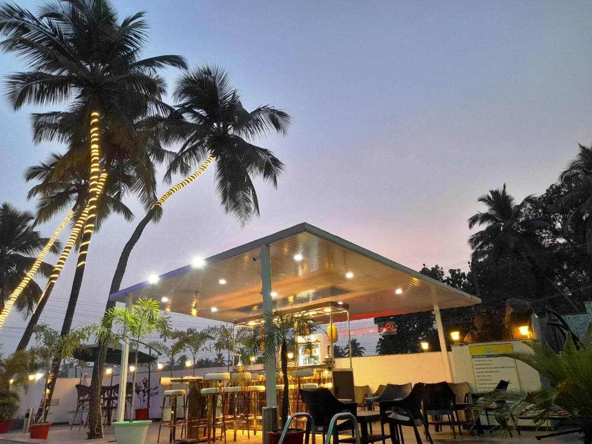Hotel Goa Continental Arpora Esterno foto