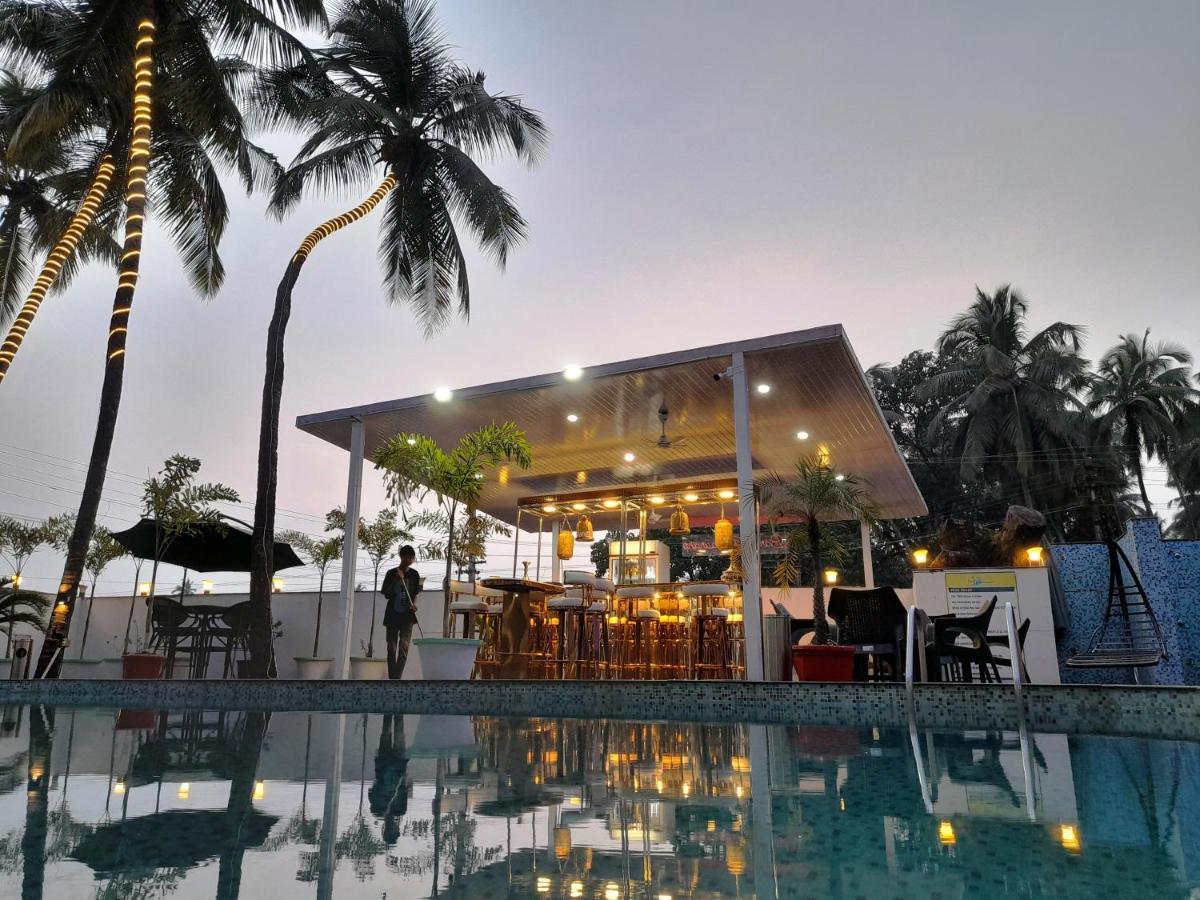 Hotel Goa Continental Arpora Esterno foto