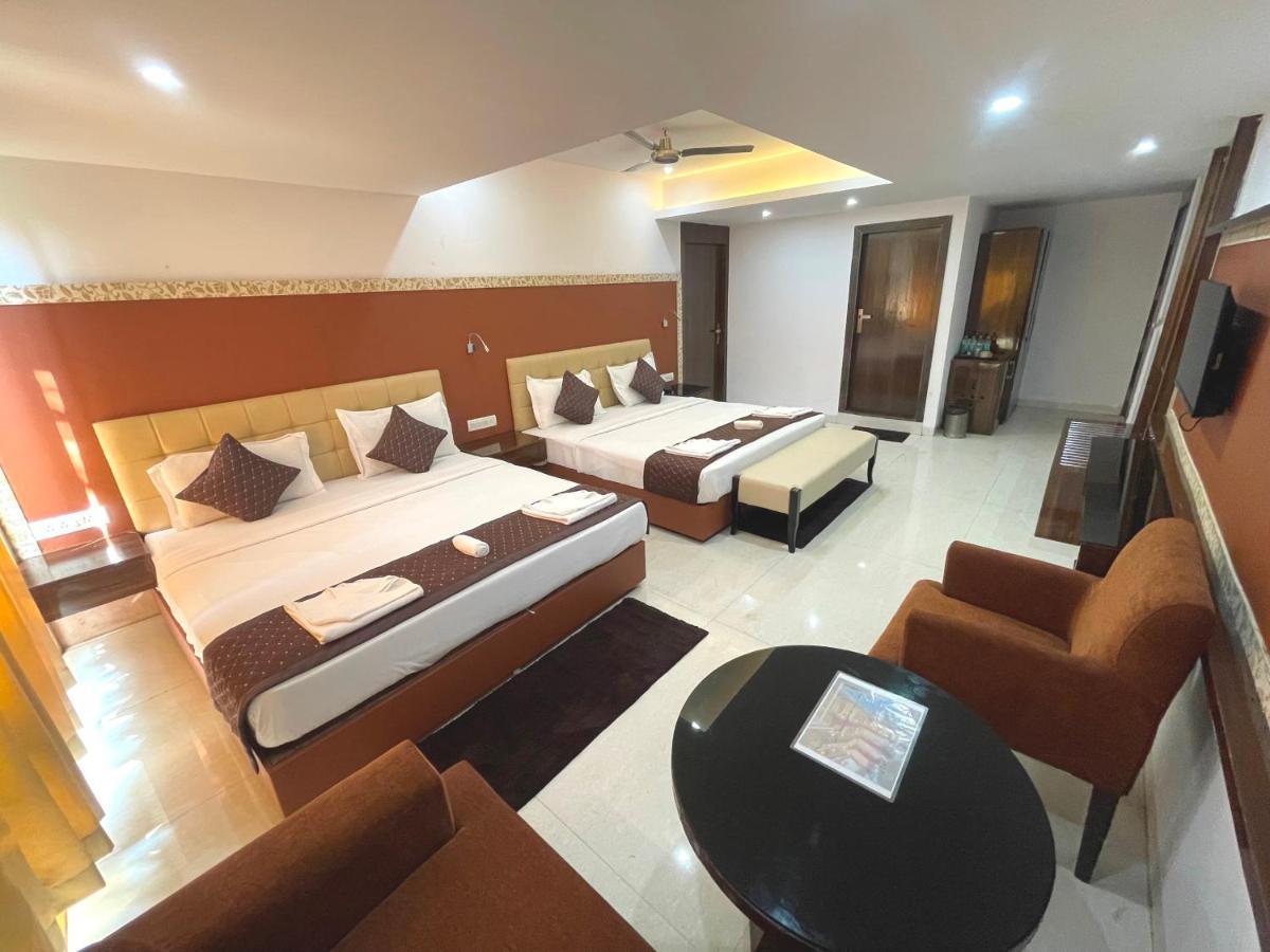 Hotel Goa Continental - Baga Arpora Esterno foto